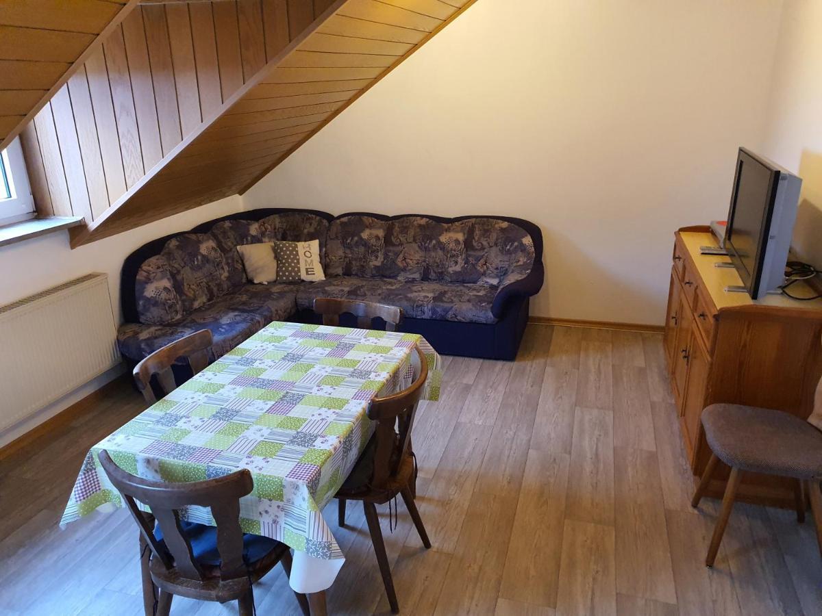 Kleberhof - Urlaub Auf Dem Bauernhof Apartment Eslarn Exterior foto